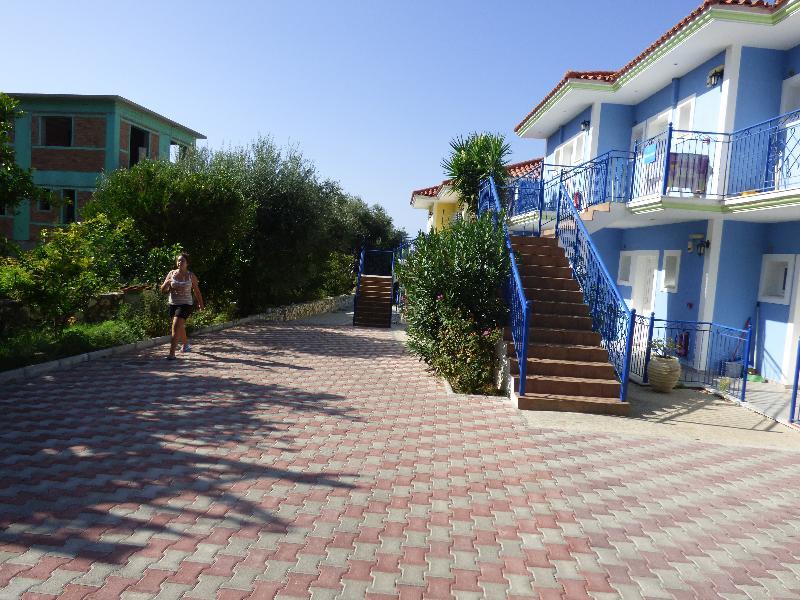 Milos Studios Lourdata  Bagian luar foto